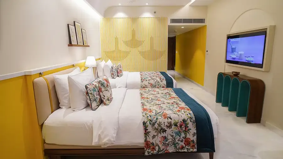 Deluxe Royal Room Garden Facing 